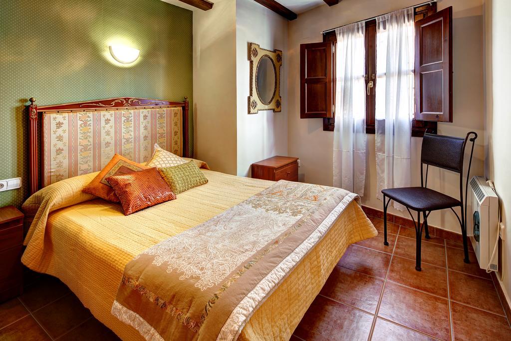 Apartamentos Bellavista Алькесар Екстер'єр фото